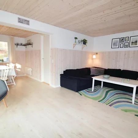 Three-bedroom Holiday In *